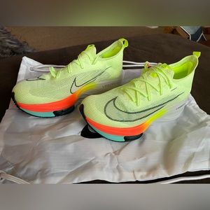 New Nike Air Zoom Alphafly Next % Women’s 9